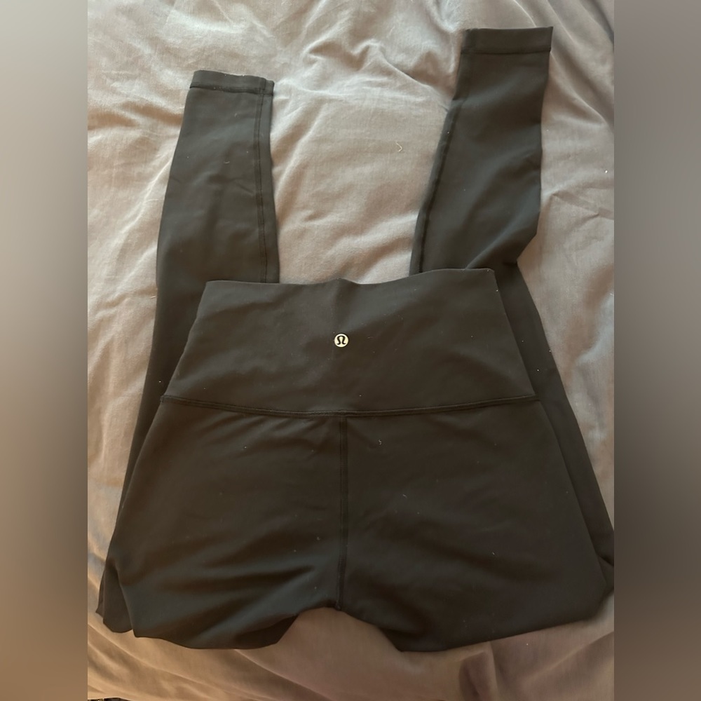Lulu lemon long high waisted leggings - black size 8.